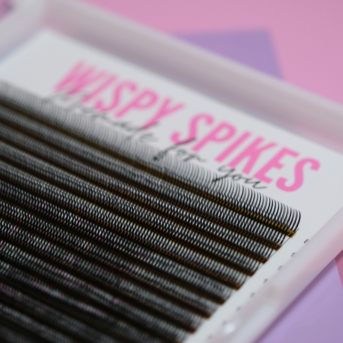 Black Wispy Spikes Premade Lash Trays