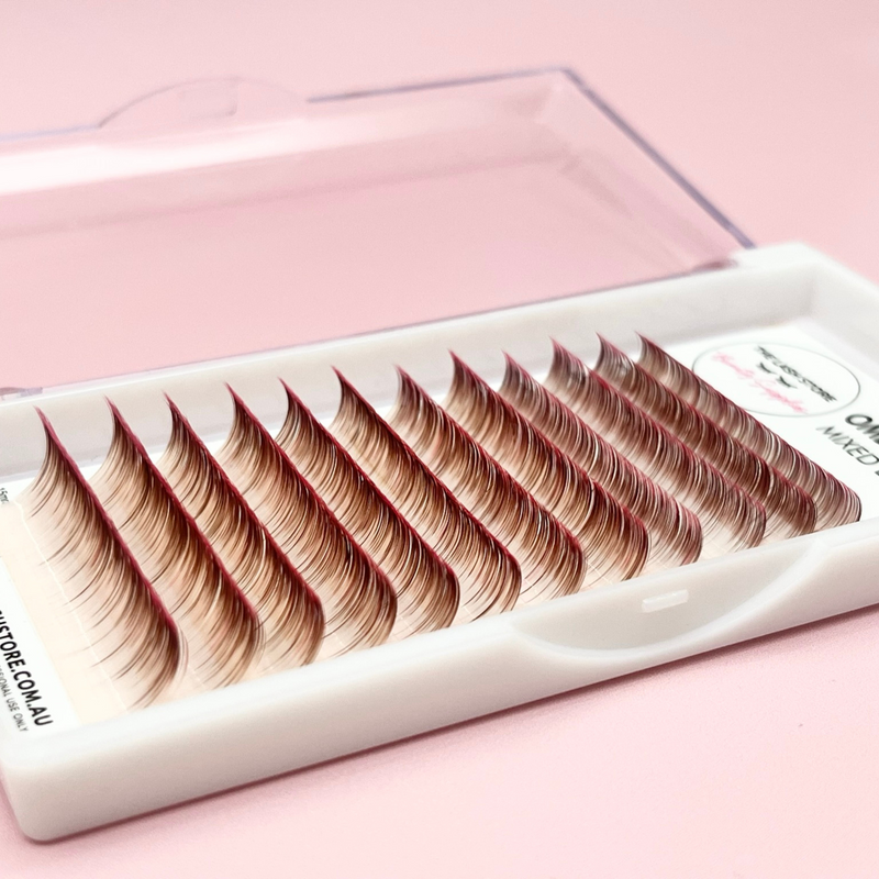 Coloured Volume 0.07 Lash Trays