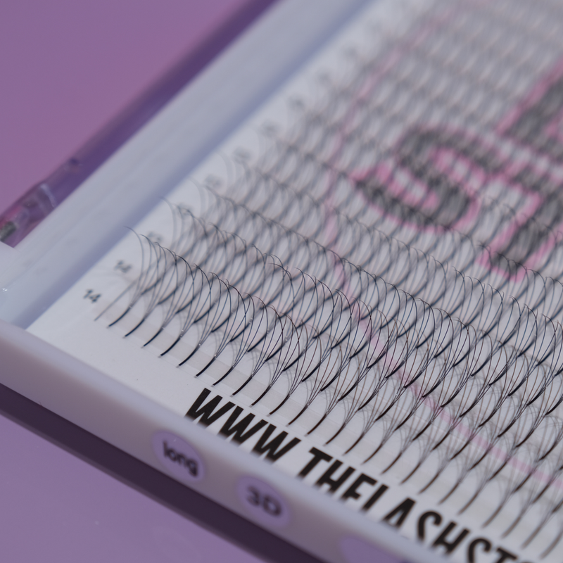 Close-up of long stem volume lash fans in D curl – premium PBT