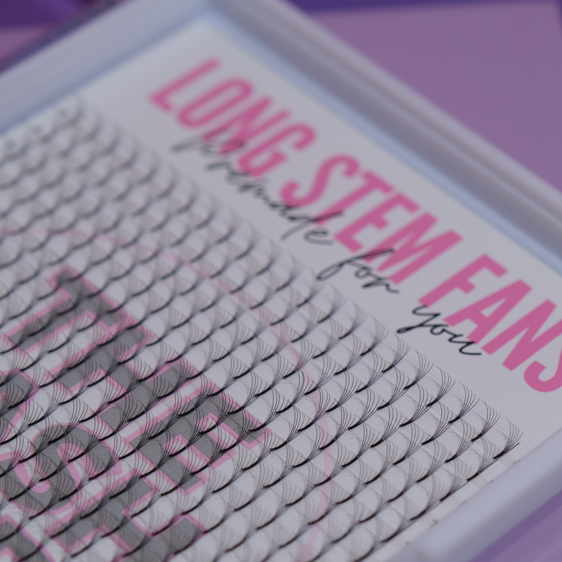 Mixed length premade lash tray for professional lash artists