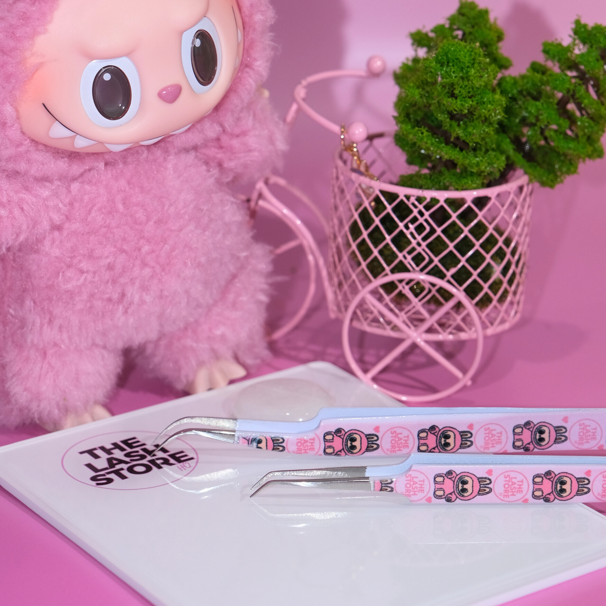 Labubu Lash Tweezer Set